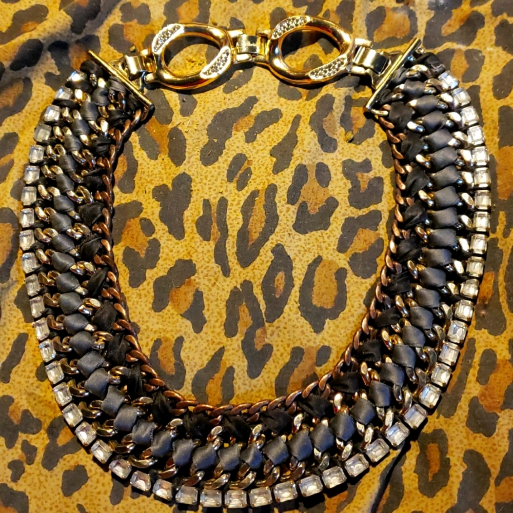 Stella and Dot vintage necklace
